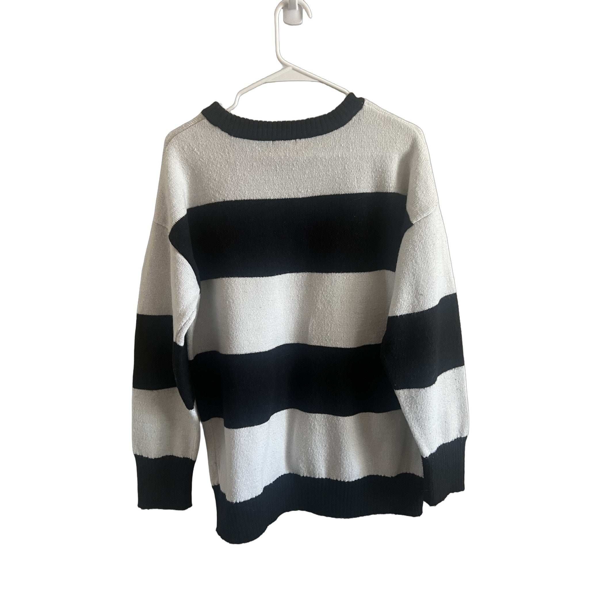 Wild Fable Black & White Striped Sweater - Women's Large