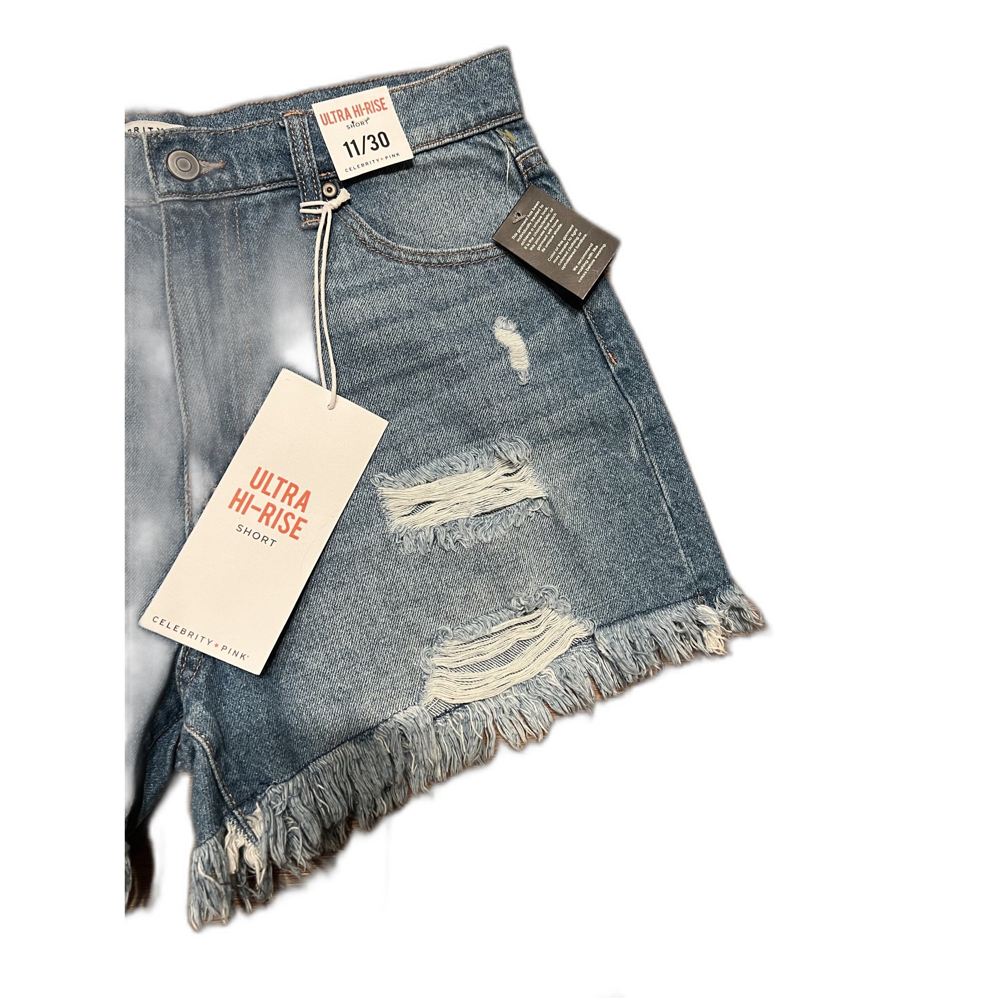 Celebrity Pink Ultra Hi-Rise Distressed Denim Shorts Size 11/30 NWT