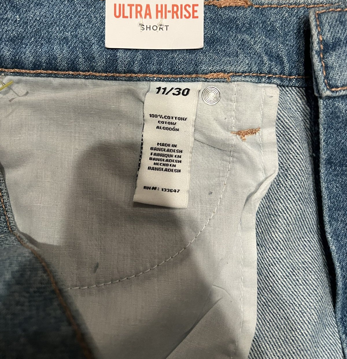 Celebrity Pink Ultra Hi-Rise Distressed Denim Shorts Size 11/30 NWT