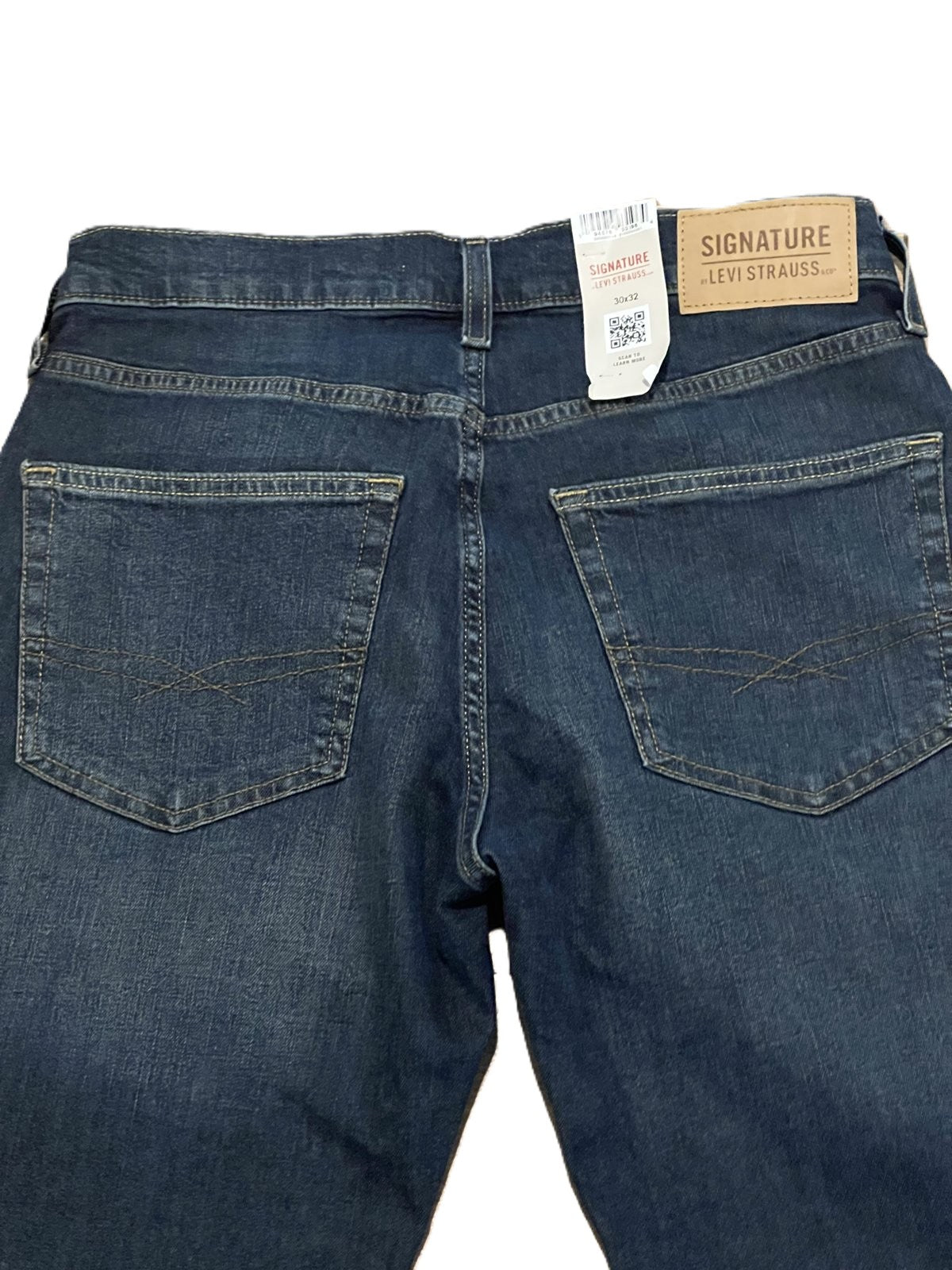Signature by Levi Strauss Men's Straight Jeans 30x32 NWT Dark Wash