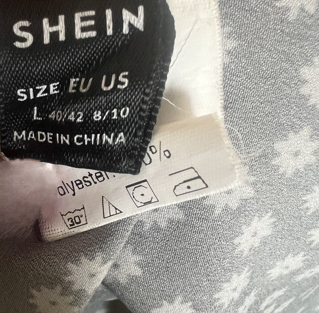 SHEIN Black & White Daisy Print Cami Top - Size L