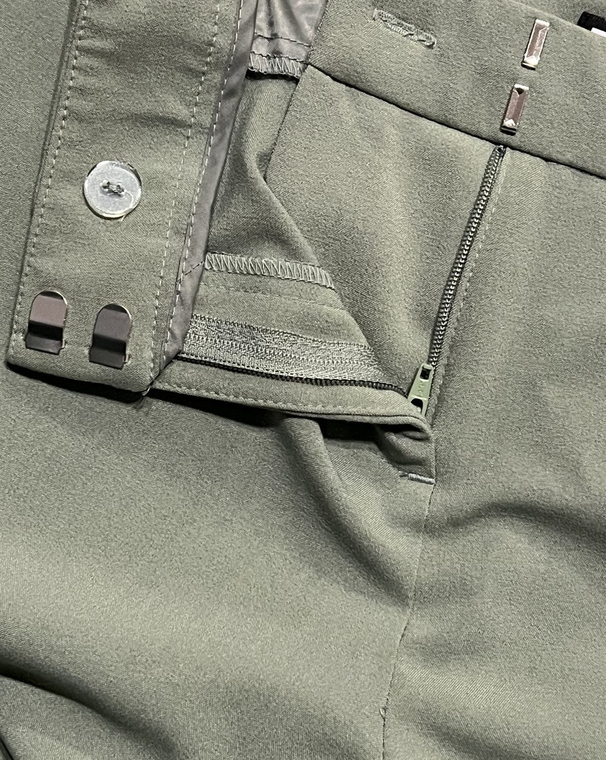 7th Avenue Design Studio Sage Green Trousers Size 12 Petite