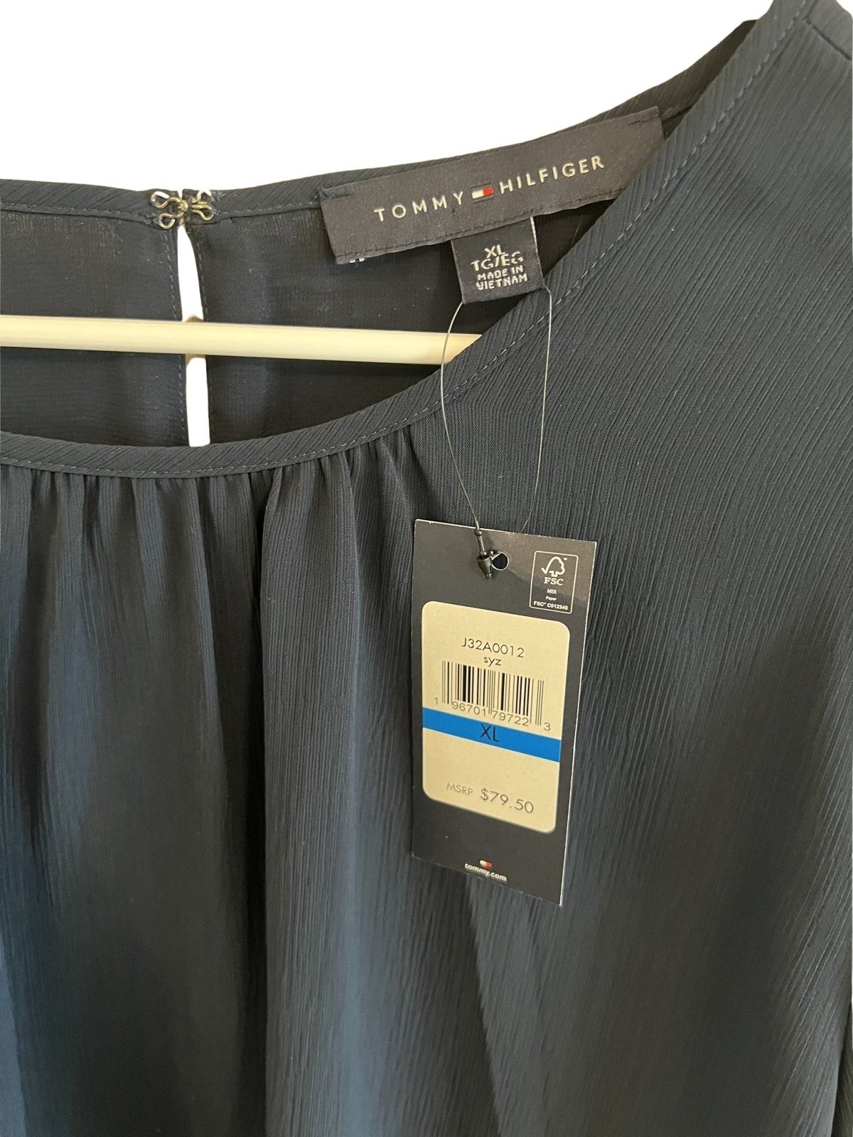 Tommy Hilfiger Women's Navy Blue Blouse Size XL NWT