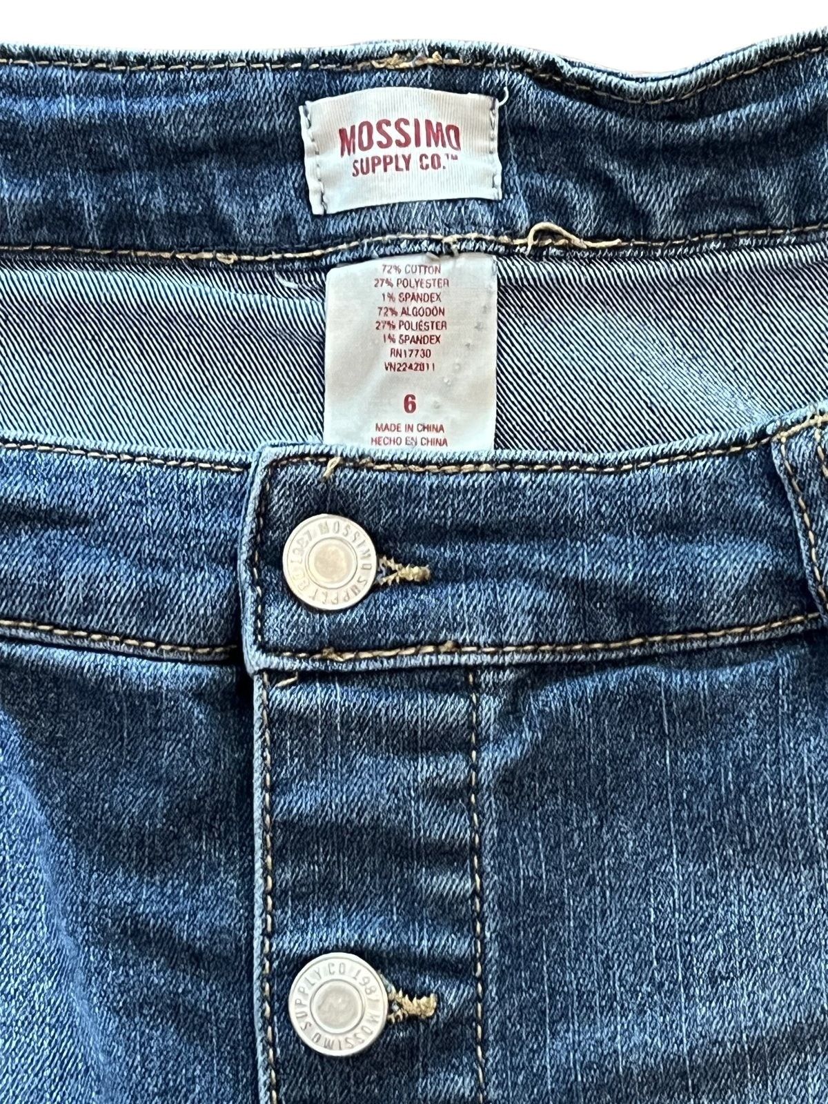 Mossimo Supply Co. Button-Front Denim A-Line Skirt Size 6