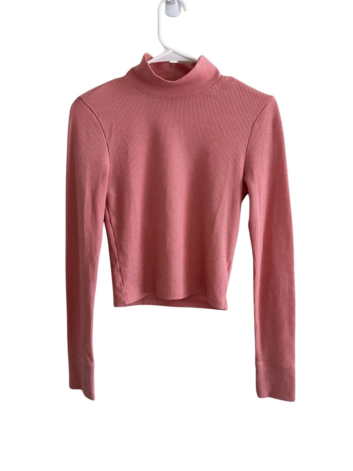 American Eagle Pink Ribbed Mock Neck Long Sleeve Crop Top Size M