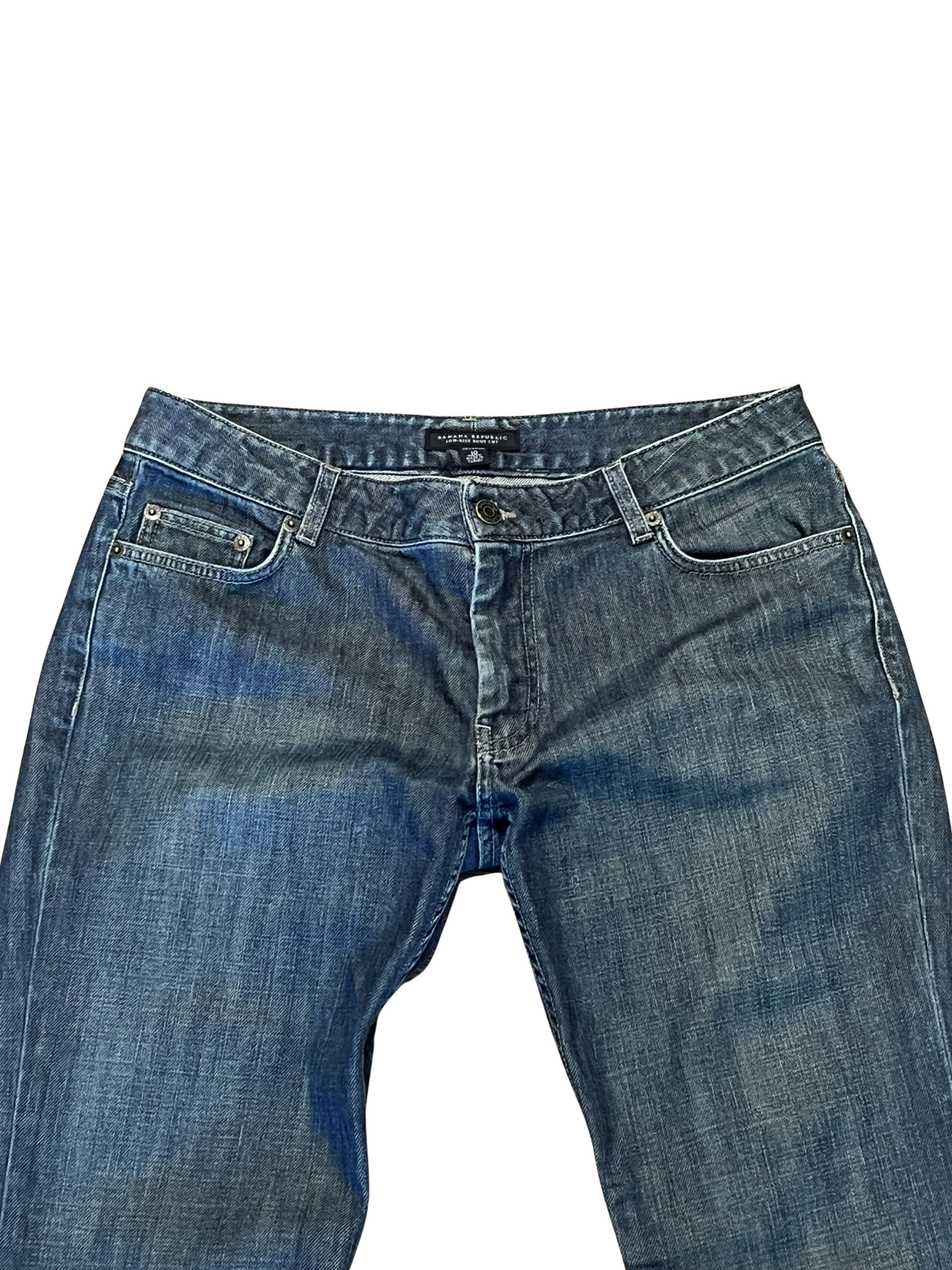 Banana Republic Low-Rise Boot Cut Jeans - Size 10