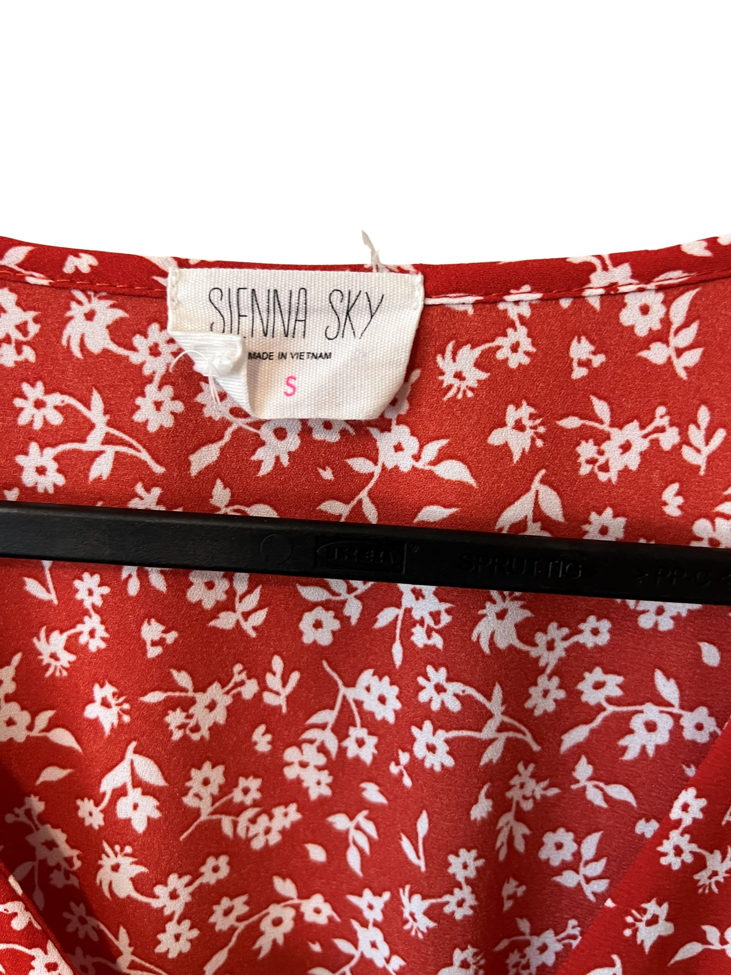 Sienna Sky Red Floral Peplum Blouse Women's Size S