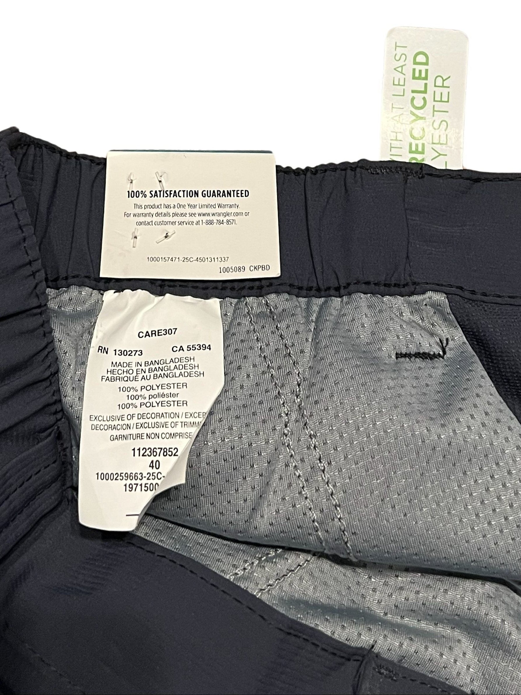 Wrangler Outdoor Men's Navy Cargo Shorts Size 40 NWT