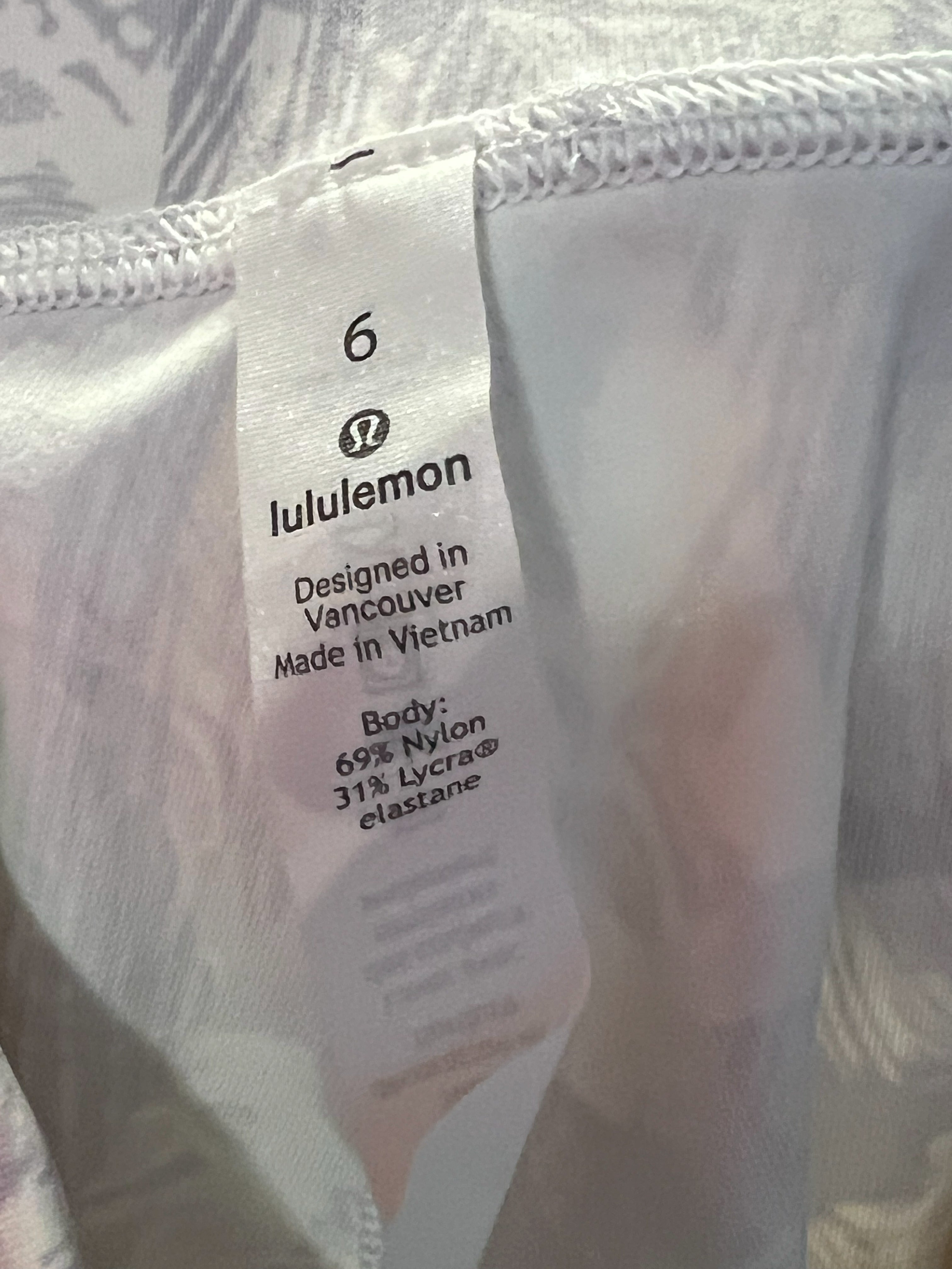 Lululemon Wunder Under Hi-Rise 7/8 Legging, Size 6.