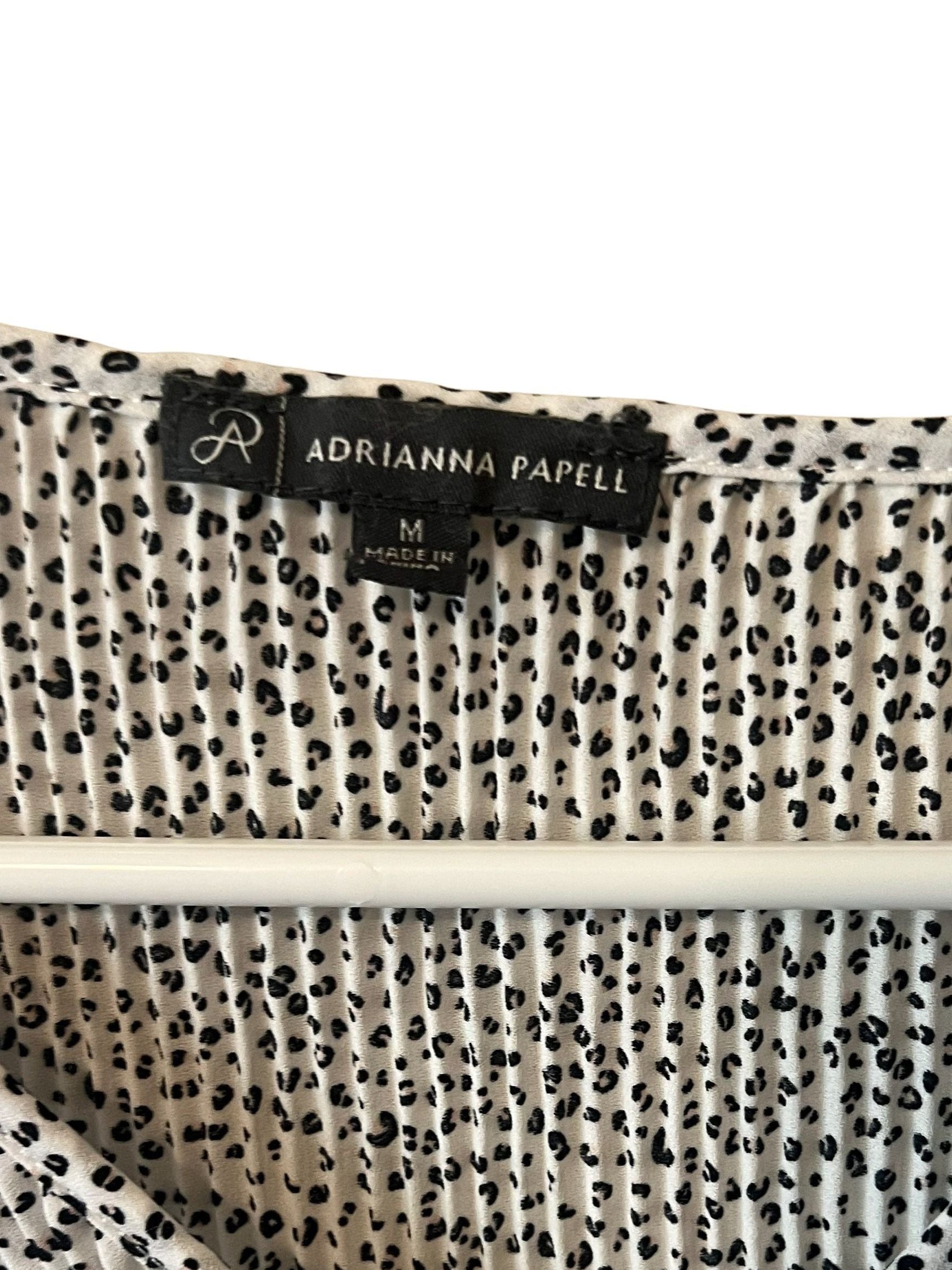 Adrianna Papell Women's Size M White Black Dot Print Ruffle Sleeve Top