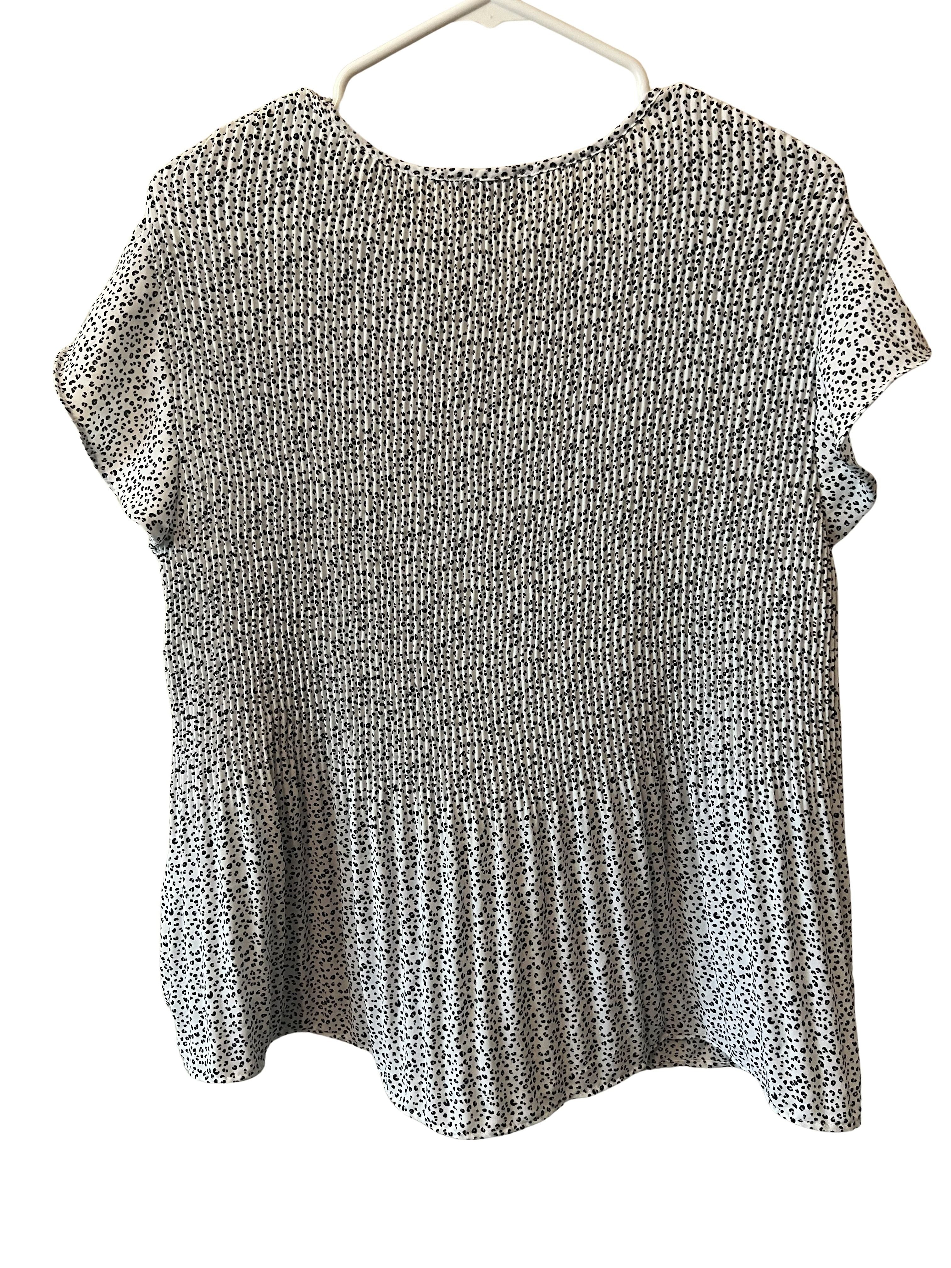 Adrianna Papell Women's Size M White Black Dot Print Ruffle Sleeve Top