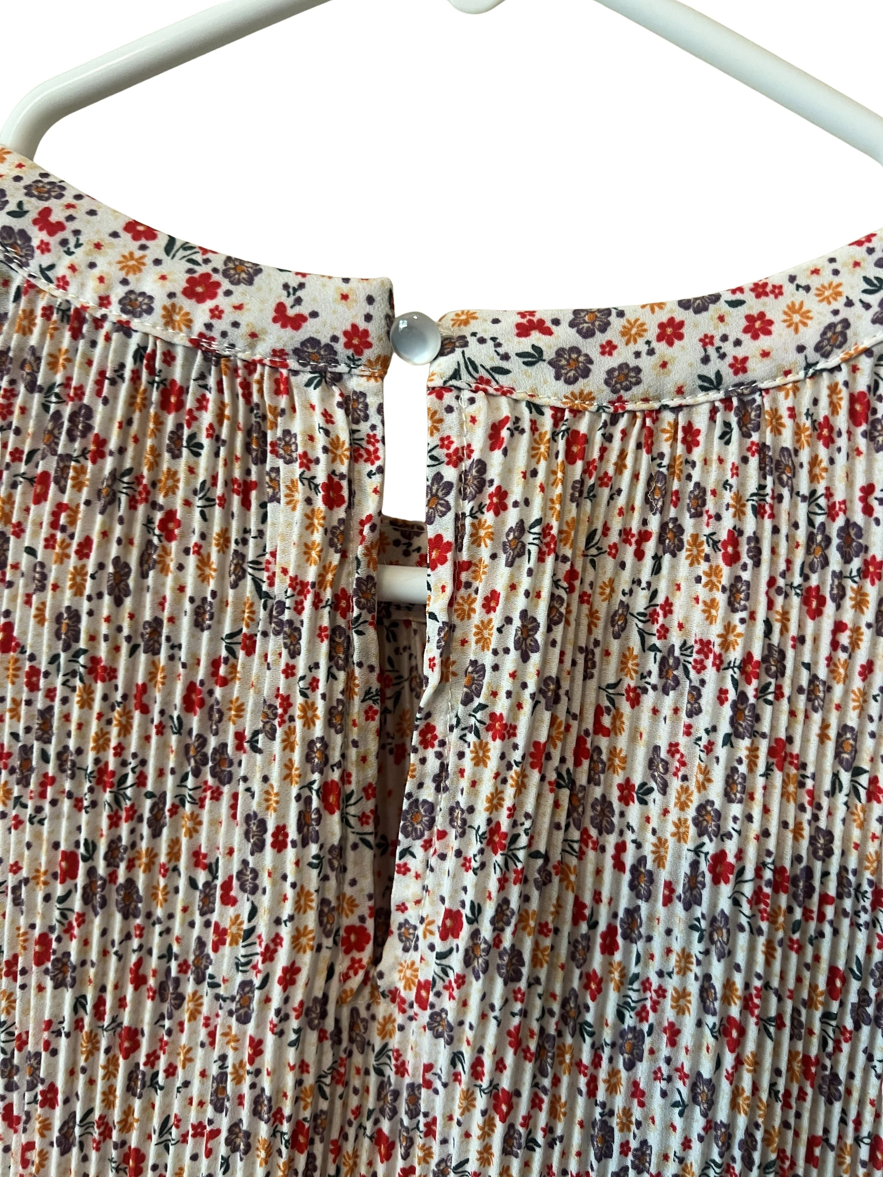 Adrianna Papell Women's Size M Floral Ruffle Sleeve Pleated Top