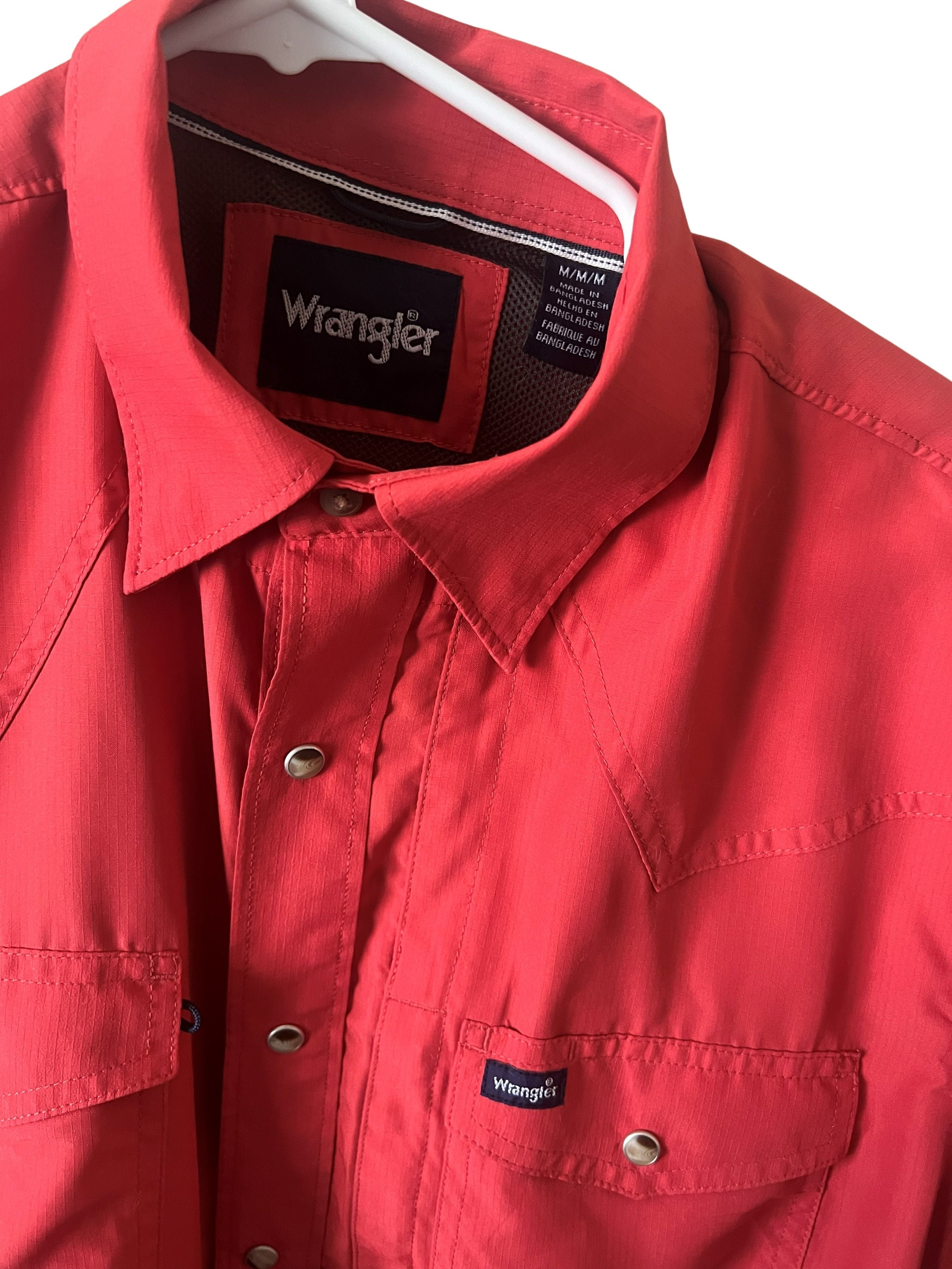 Wrangler Men's Coral Snap-Button Short Sleeve Western Shirt Size M